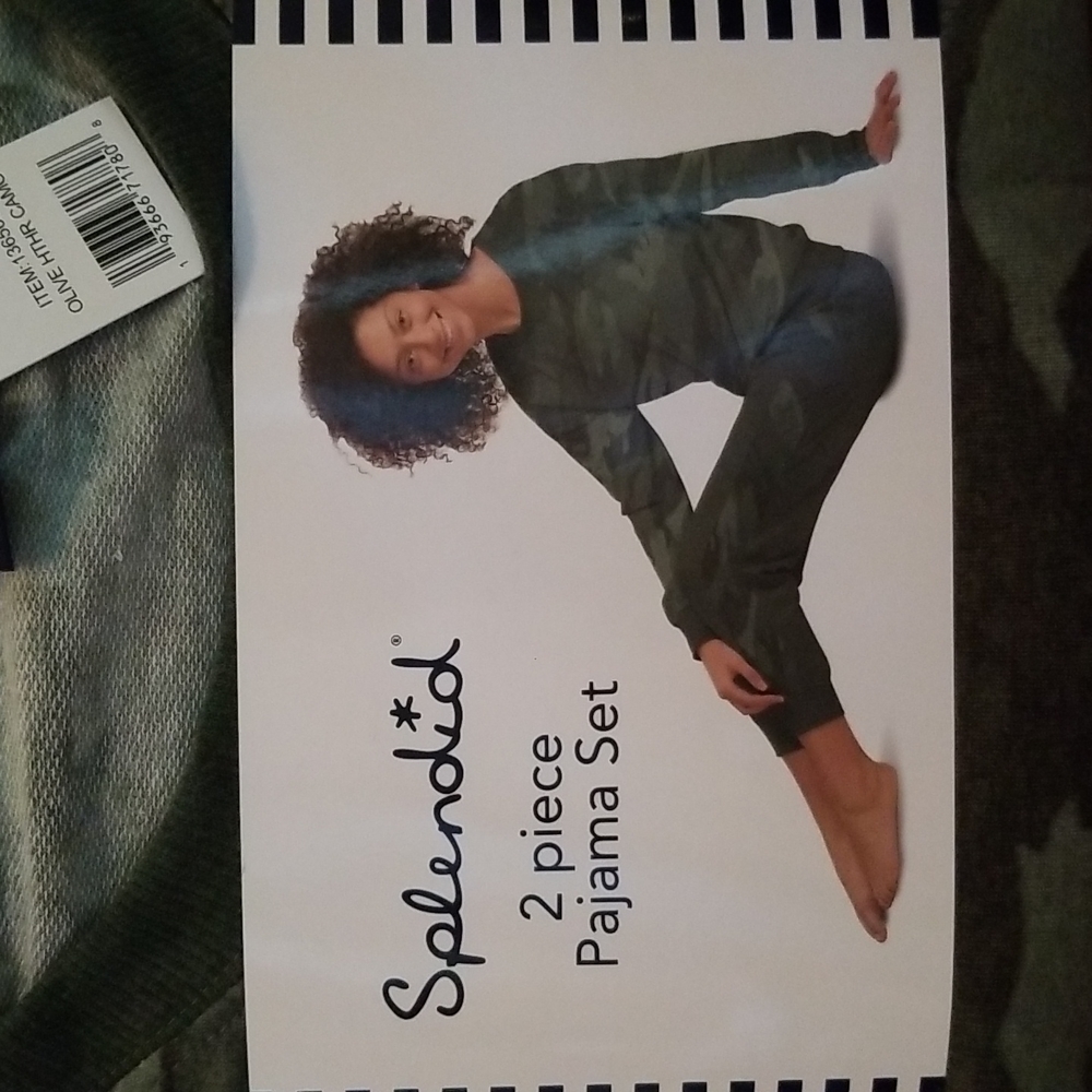 Splendid Pajama Set - Picture 2 of 7